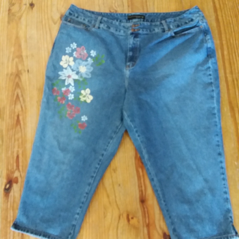 Lane Bryant capris